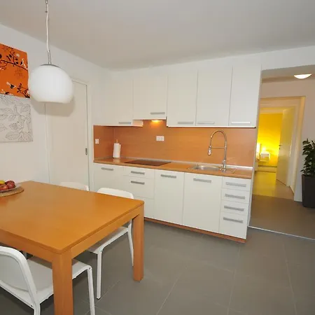 Lägenhet Atrium Flat In The