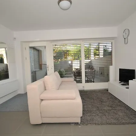 Atrium Flat In The * Любляна